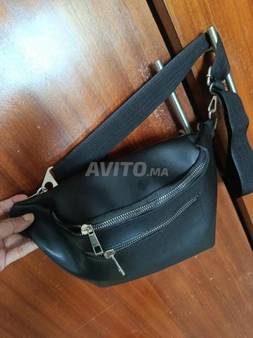 Sac bandoulière noir - Fanny Bag - 2