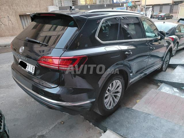Volkswagen Touareg - 2