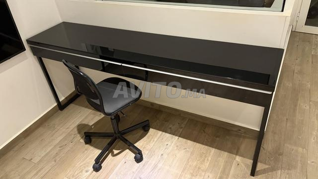 Bureau pour enfants ou autre en excellent état