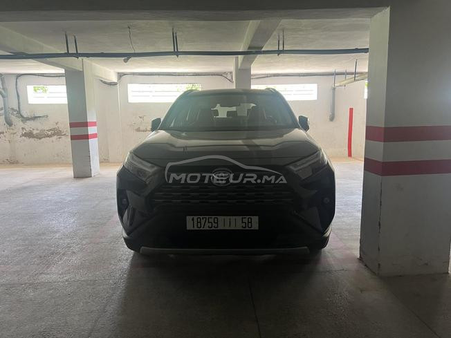 toyota rav4 1ere main ( sous garantie Toyota) 