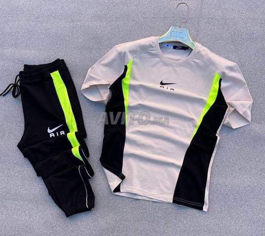 Ensemble sportif homme 2 pièces couleur gris et noir