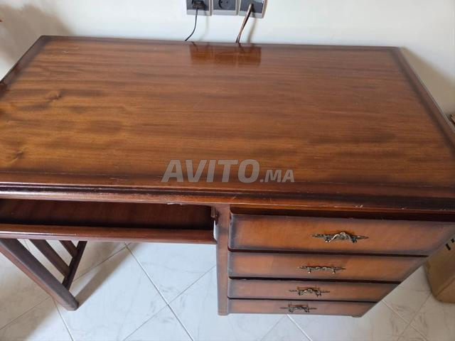 Bureau en bois