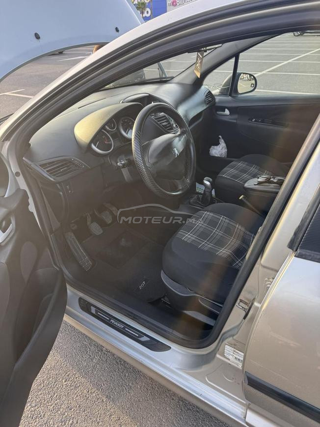 peugeot 207 model 2007 6V diesel 