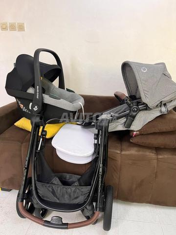 Poussette et siège auto de marque Maxi Cosi - 2