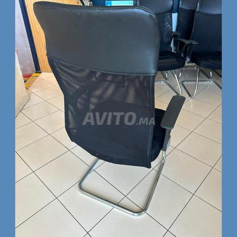 Lot de 8 chaises de bureau respirantes, base inox