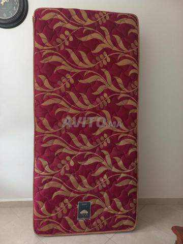 Matelas bon état - 2