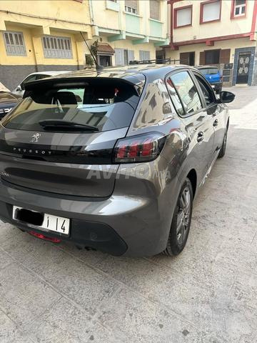 Peugeot 208 - 2