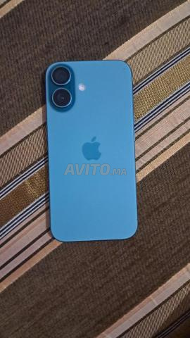 iPhone 16 normal