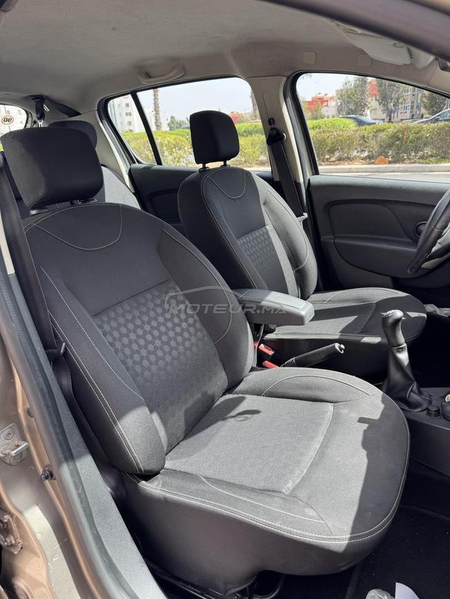 dacia sandero premain main