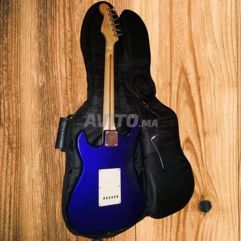 Guitare Stratocaster Squier by Fender Affinity - 2