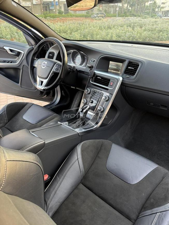 Volvo s60 d2 r desing motorisation 2 litre  2018
