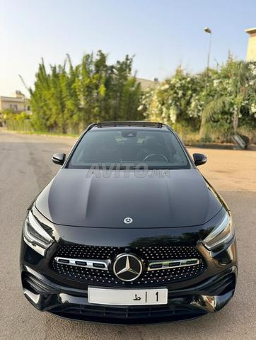مرسيدس GLA 200 d AMG line