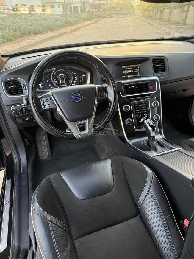 Volvo s60 d2 r desing motorisation 2 litre  2018