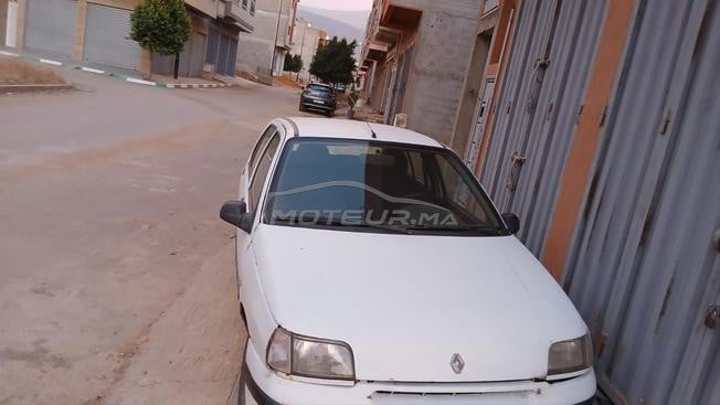Renault Clio 1 Essence Manuelle 1990 à Béni Mellal