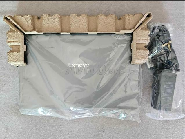 Lenovo Core 7 Ultra 240H - 2