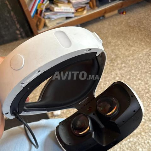 سماعة رأس بلاي ستيشن 4 VR - 2