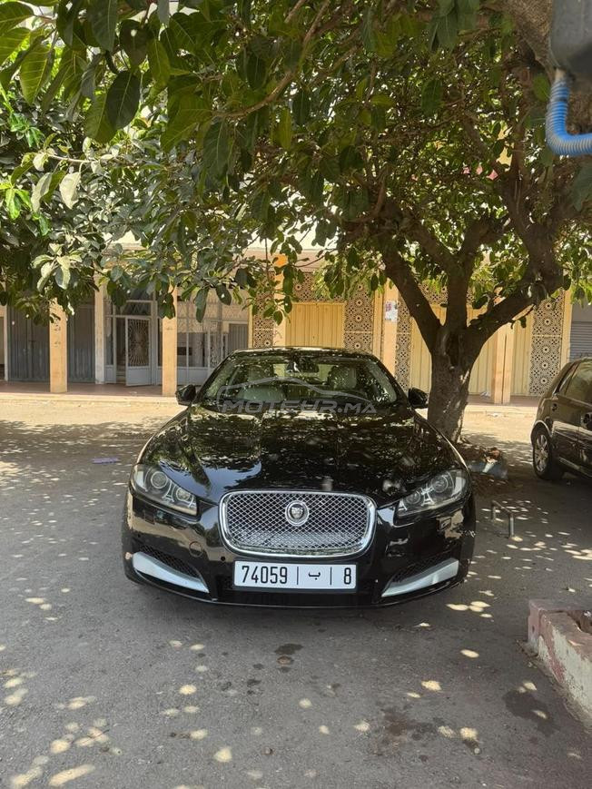 jaguar xf 2012