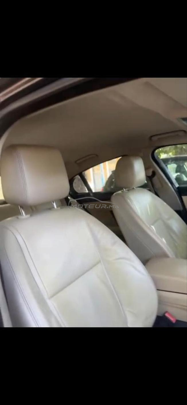 jaguar xf 2012