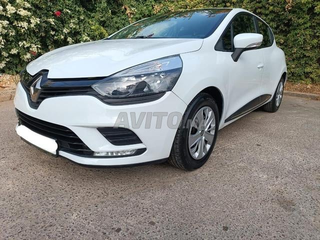 Clio 4 essence modèle 2019 - 2