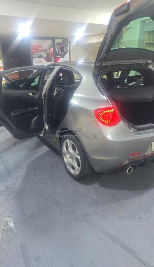 Alpha romeo giulietta à vendre.