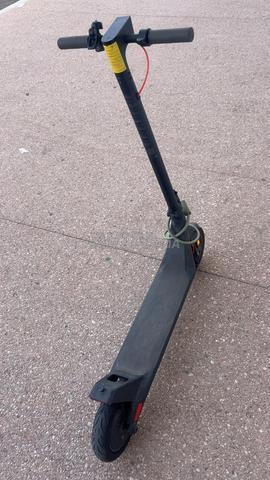 Trottinette électrique Xiaomi Lite 4 - 2