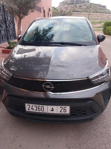 Opel Crossland Diesel Manuelle 2022 à Marrakech - 2