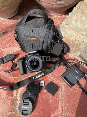 كانون EOS 2000D مع حقيبة وملحقات أصلية - 2