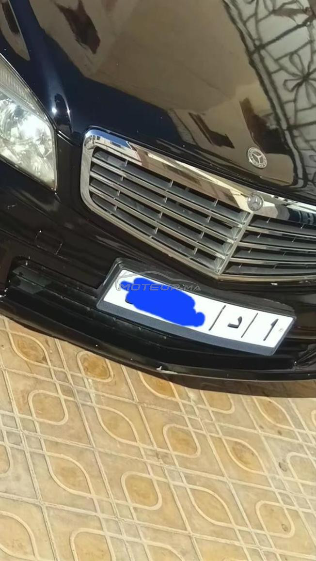 Mercedes-Benz 220 Diesel Automatique 2009 à Temara