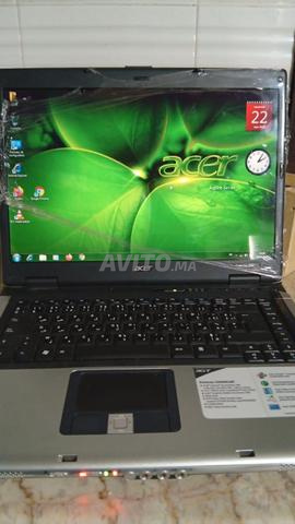 بيع حاسوب Acer Extensa 5200