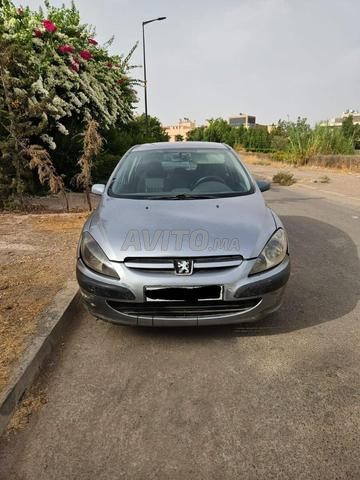 بيجو 307 بنزين يدوية 2001 في مراكش