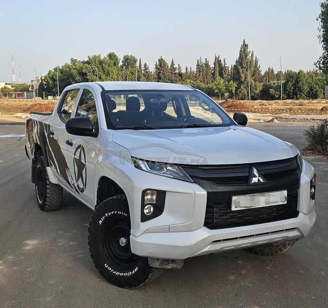 mitsubishi l200 double cabine