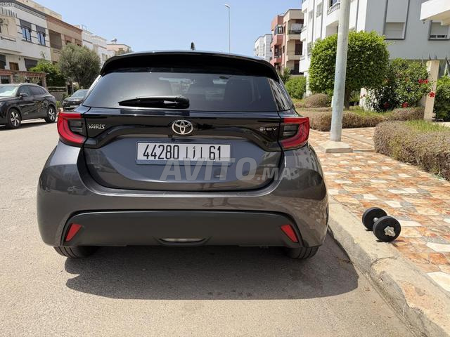 Toyota Yaris 1ère main (sous garantie Toyota)