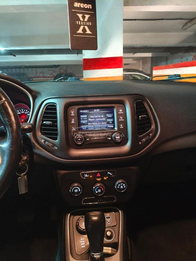 Jeep Compass toutes options en très bonne état 