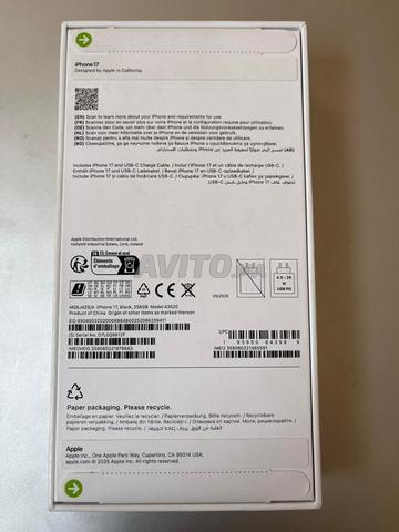 iPhone 17 normal 256G noir neuf et scellé - 2