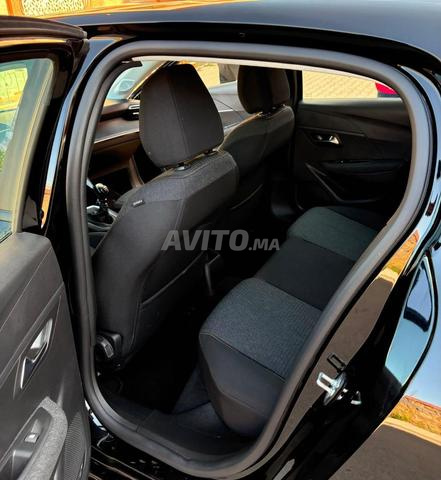 Peugeot 208 WW - 2