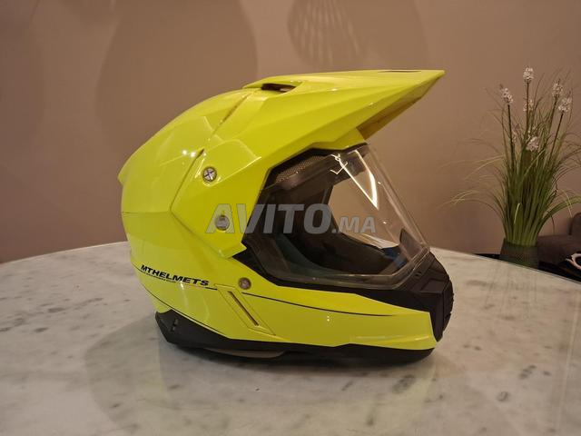 خوذة دراجة نارية MT Helmets مقاس M