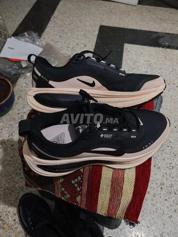 Baskets de la marque Nike - 2