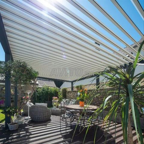Pergola Bioclimatique Aluminium fermeture latérale - 2