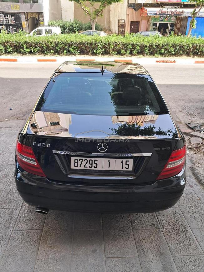 Mercedes-Benz 220 Diesel Automatique 2012 à Tanger