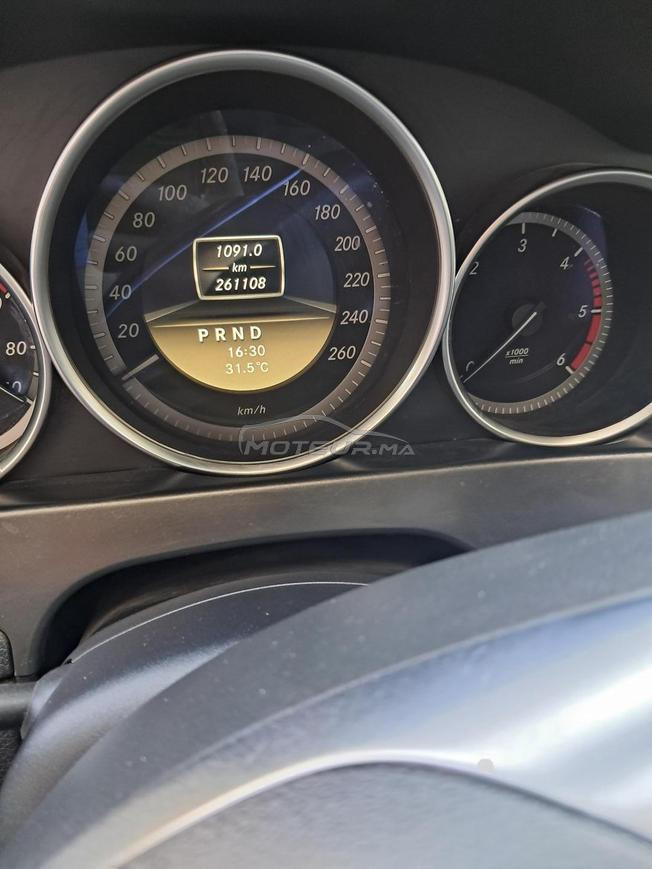 Mercedes-Benz 220 Diesel Automatique 2012 à Tanger