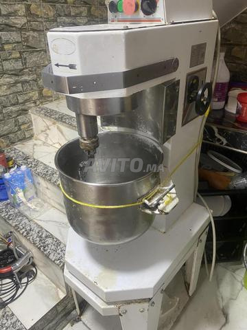 خلاط احترافي 10 كجم صنع في إيطاليا - 2