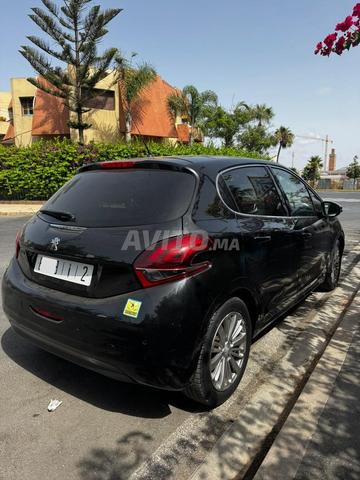 بيجو 208