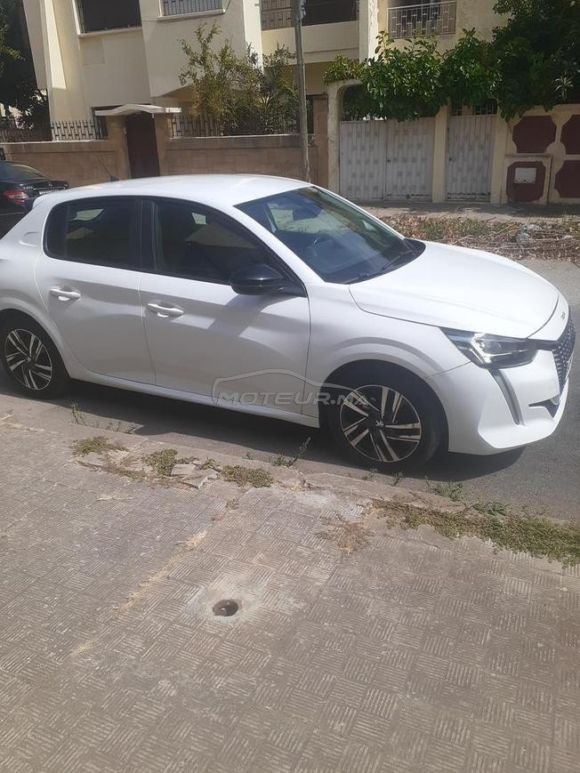Voiture 208 avendre
