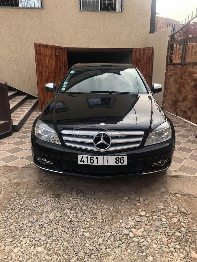 Mercedes-Benz 220 Diesel Manuelle 2008 à Tinghir