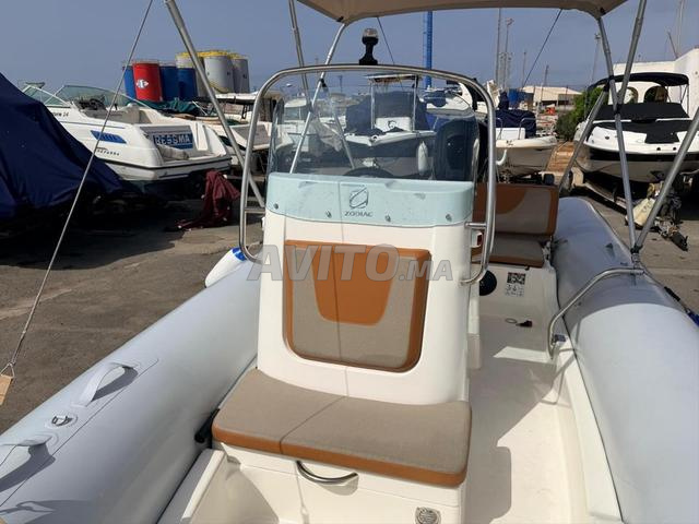 Zodiac 5,80m à Vendre