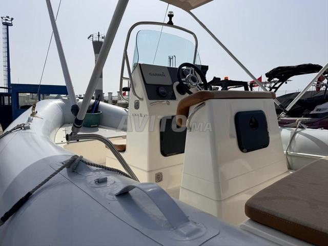 Zodiac 5,80m à Vendre