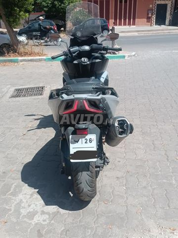 كيمكو AK 550 للبيع - 2