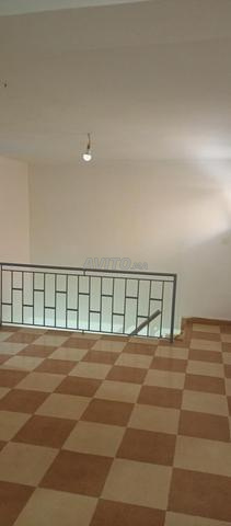 Petit duplex simple pour célibataires - 2
