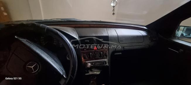 Mercedes-Benz 220 Diesel Manuelle 1998 à Fès