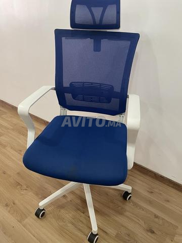 Grand bureau pro en bois massif et fauteuil - 2